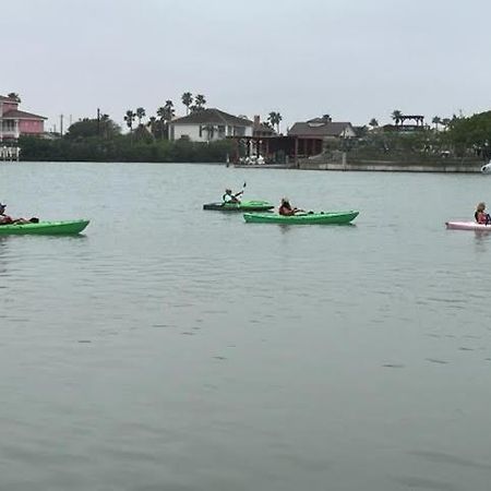 White Sands Inn, Marina, Bar & Grill Порт-Изабел Экстерьер фото